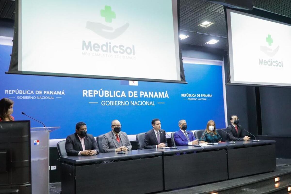 Aprueban compra internacional de medicamentos e incluirán a no asegurados al programa de compras e comercios, MedicSol