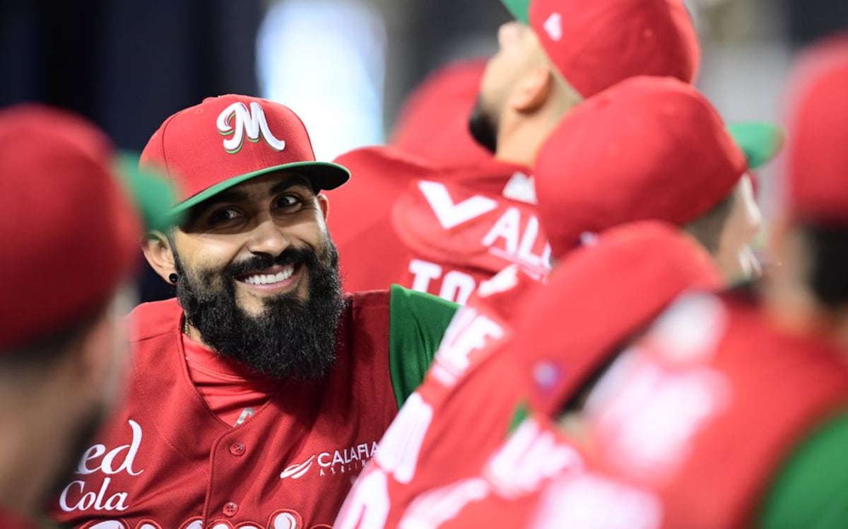 Mexicano que jugó en Panamá firma por $2.5 millones con los Marlins