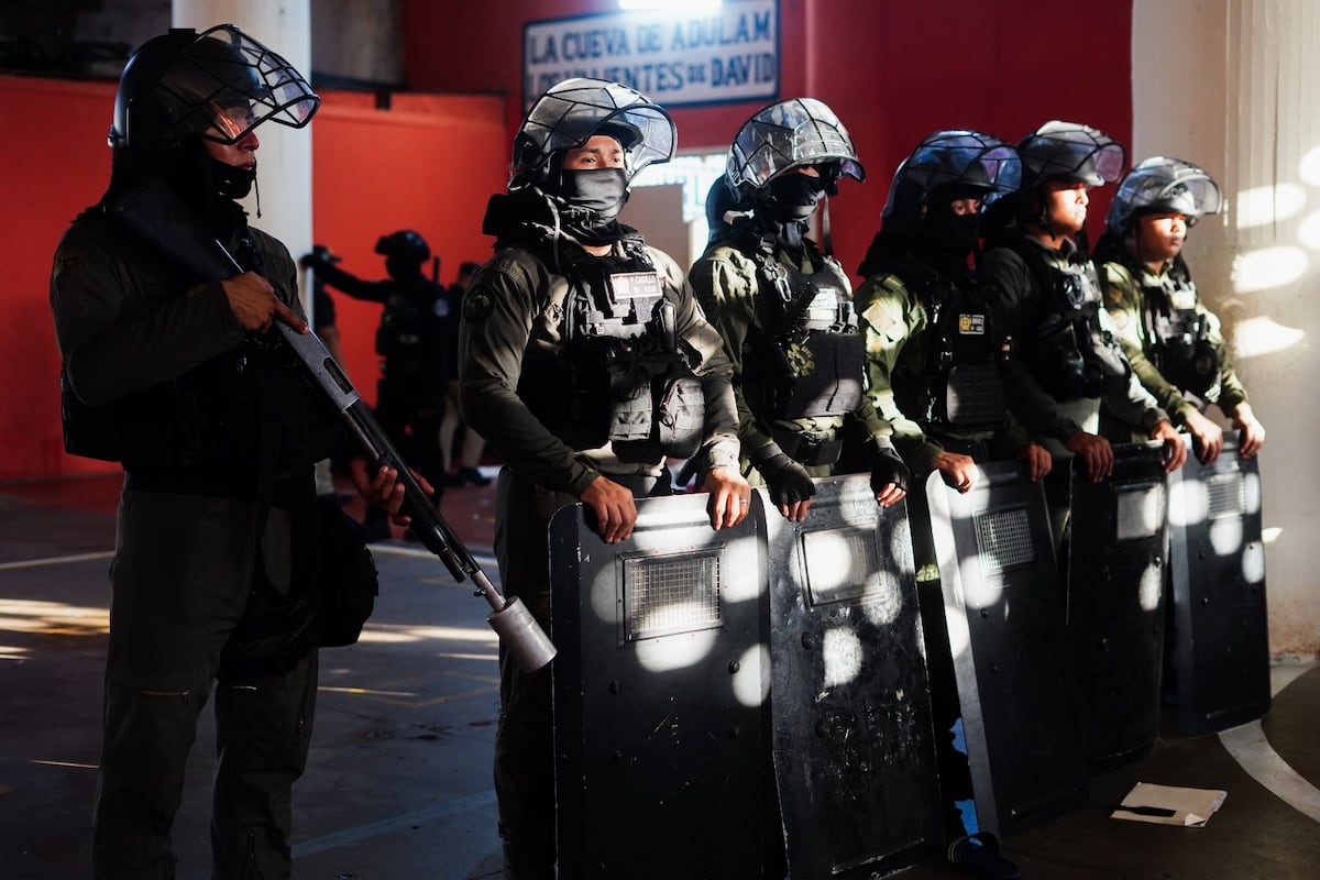 Operación Cerrojo cae en Colón: decomisan municiones, armas, celulares y artículos prohibidos en Nueva Esperanza