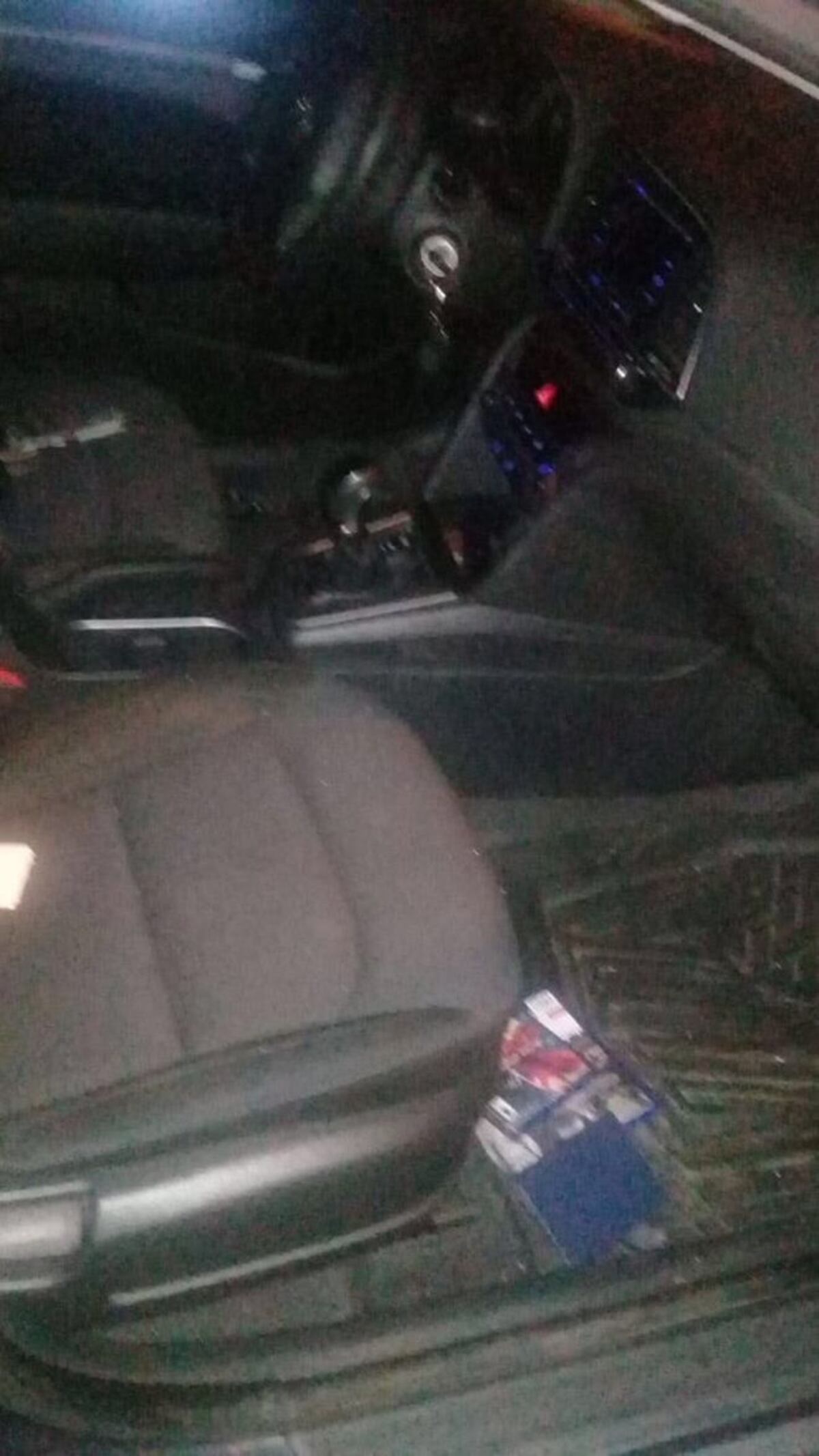 Como de película.Policías y ladrones se enfrentan.Tras persecución hay un herido