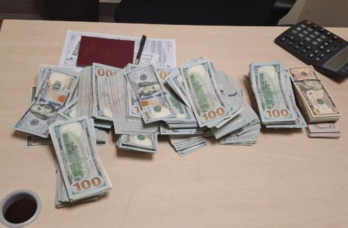 Aduanas retiene importante suma de dinero oculto en maleta en aeropuerto de Tocumen