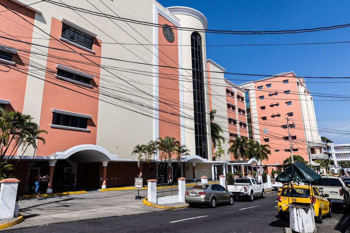 Cupos limitados para diálisis provocan hospitalizaciones prolongadas en el Hospital Santo Tomás