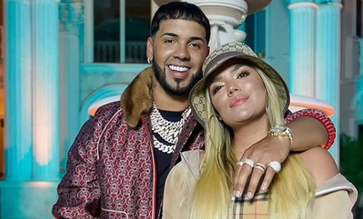 Karol G ayudó a Anuel AA con su relación con la mamá de su hijo