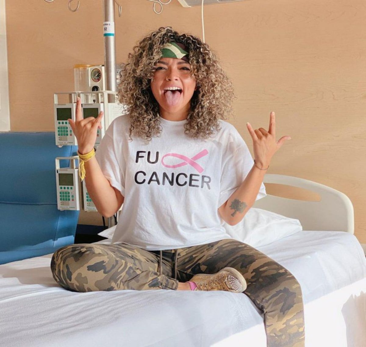 Un gesto de fe, amor y valentía para enfrentar la enfermedad. Estefana conmueve las redes con emotivo video. Video