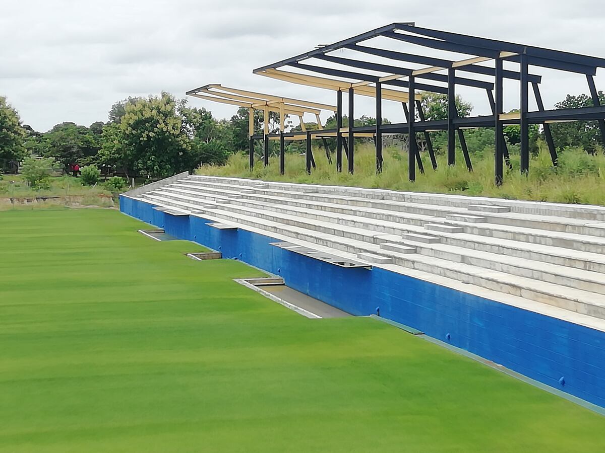 Humo blanco. Jugadores y FEPAFUT se ponen de acuerdo en tema viáticos