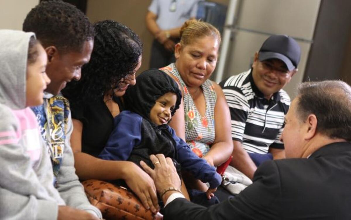 Segundo grupo de niños panameños viajan a Colombia para ser operados del corazón