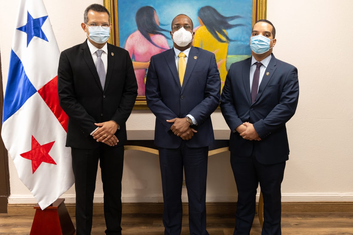 Procurador encargado designó a secretario y subsecretario de la Procuraduría