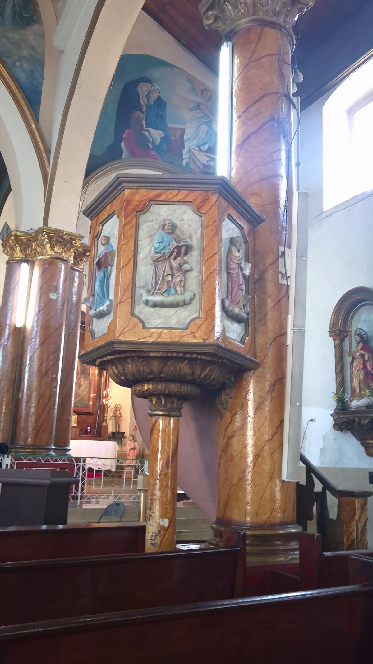 Iglesia Santa Ana: siglos de historia en el corazón del barrio más tradicional