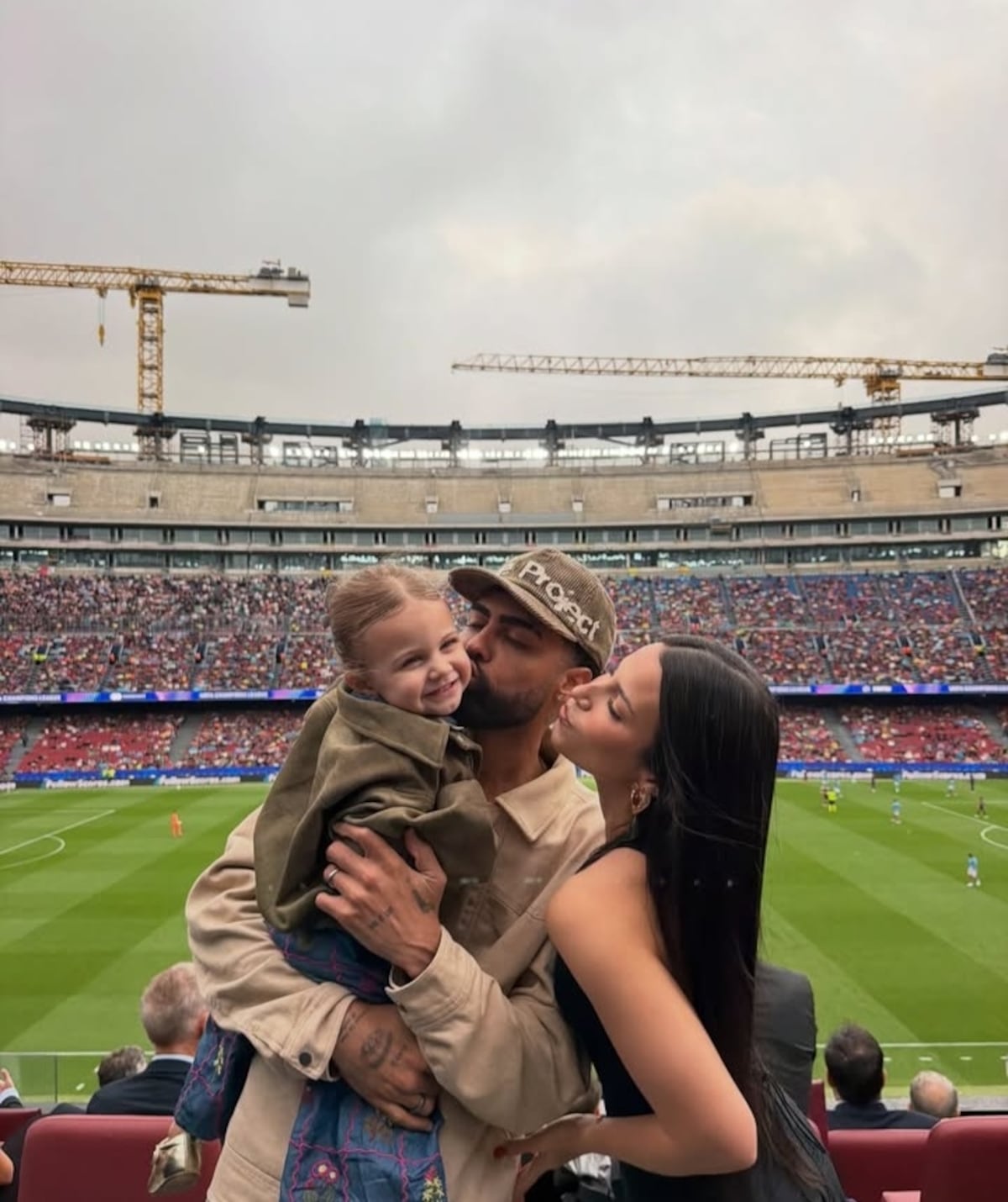 ¡RUMBO A PANAMÁ! Jay Wheeler anuncia su gira ‘La Voz Favorita’ ¿Vendrá con su bebé Aiunii y  su esposa Zhamira? Fanáticos están a la expectativa 
