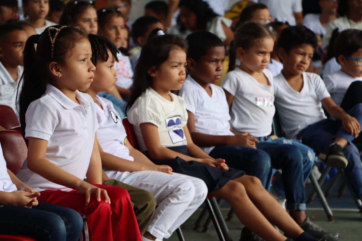 Dramatización conmueve: niños representan la Semana Santa con fe