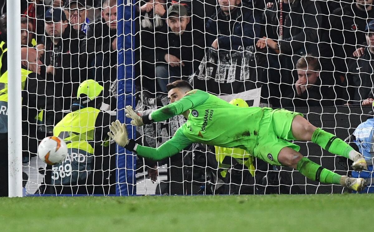 Kepa y Hazard llevan al Chelsea a la final de la Liga de Europa