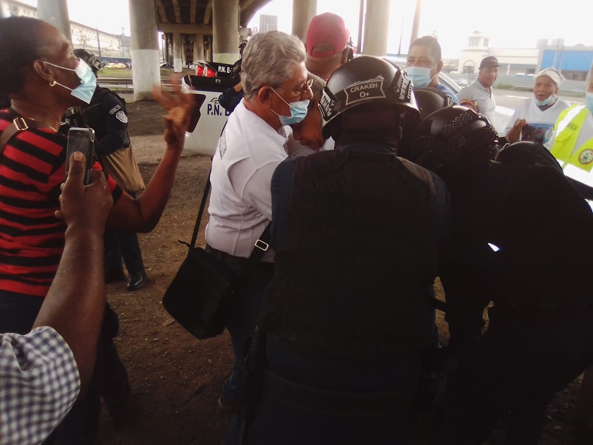 Paro nacional. Transportistas se tiran a la calle por el alto costo del combustible. Video
