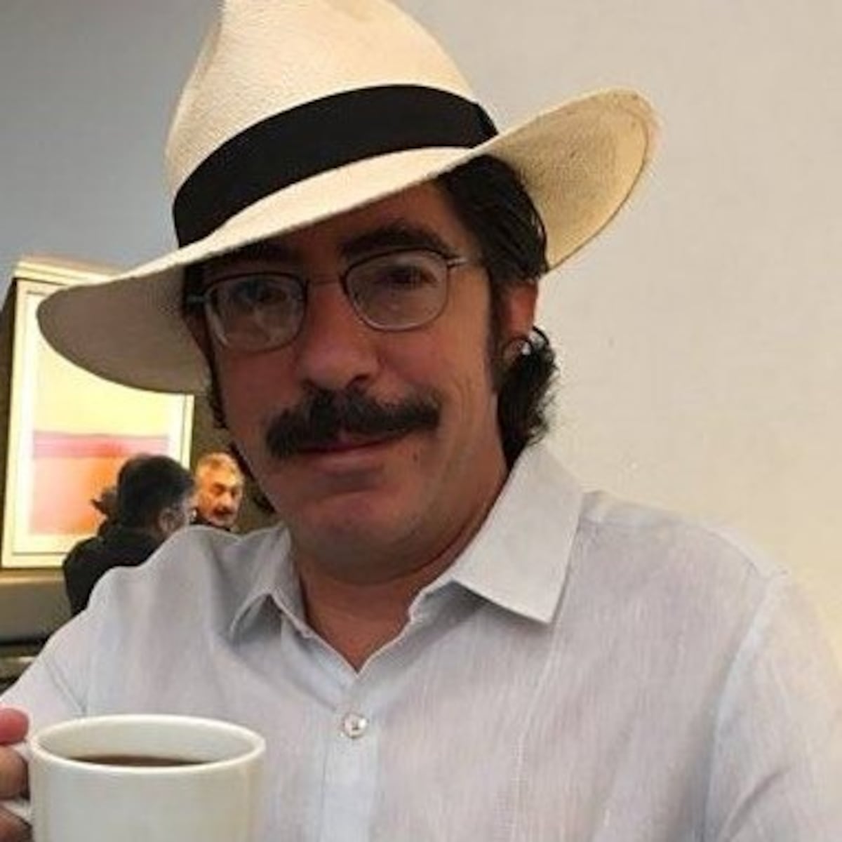 Escándalo. Profesor señalado por presuntos acosos a alumnas es nombrado embajador en Panamá