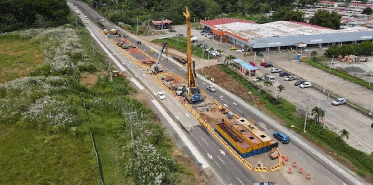Obreros burungueños solo piden trabajar en la Línea 3 del Metro, para llevar el sustento a casa