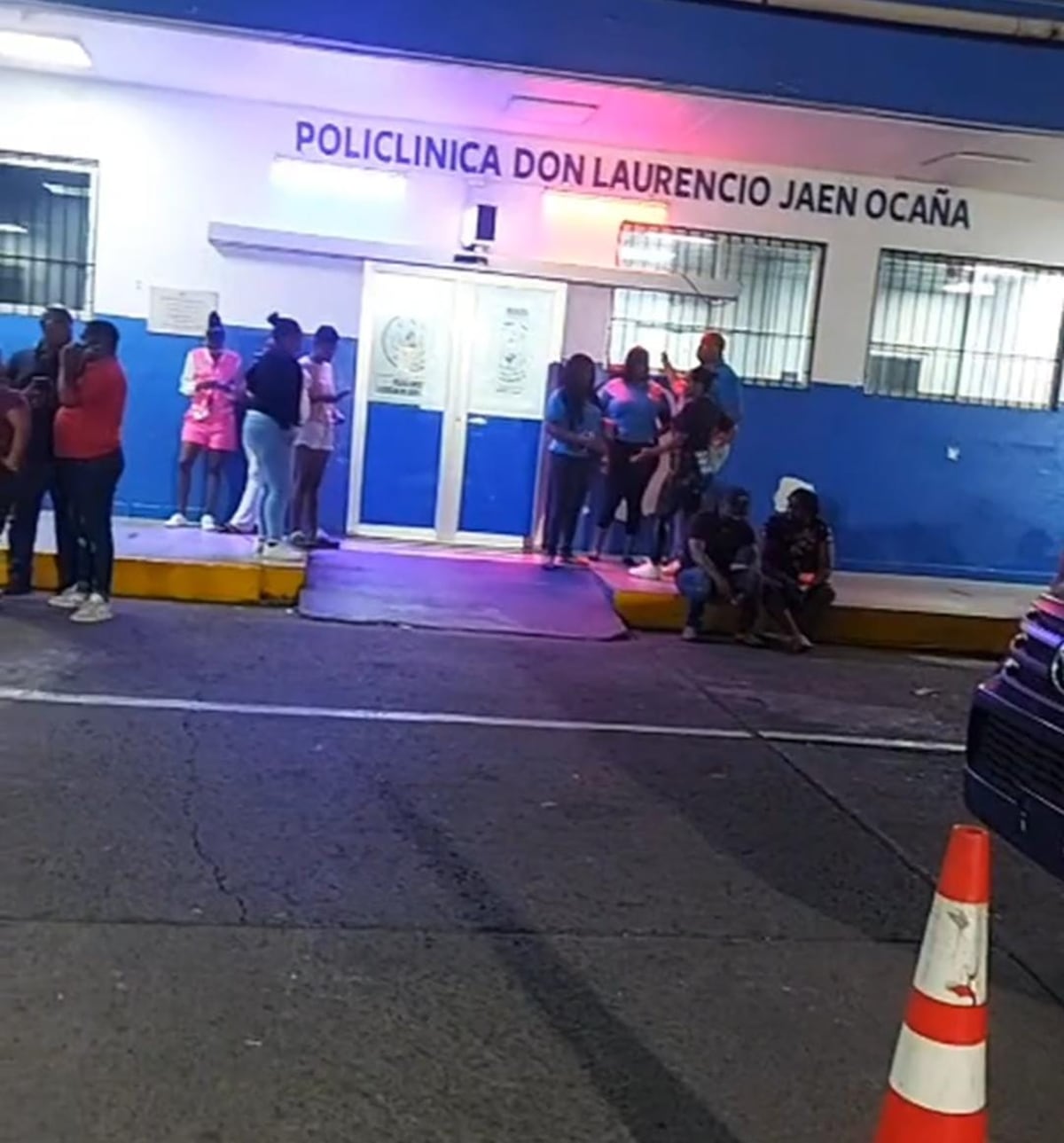Pistoleros acaban con parking en Colón. Asesinaron a dos sujetos a quemarropa