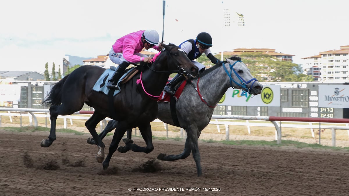 Adage pega primero y se lleva clásico en final apretado