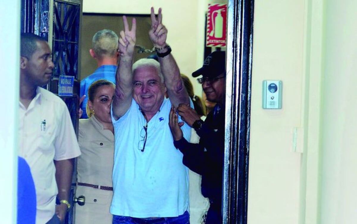 'El Loco' llega con buen ánimo a la corte para enfrentar audiencia 