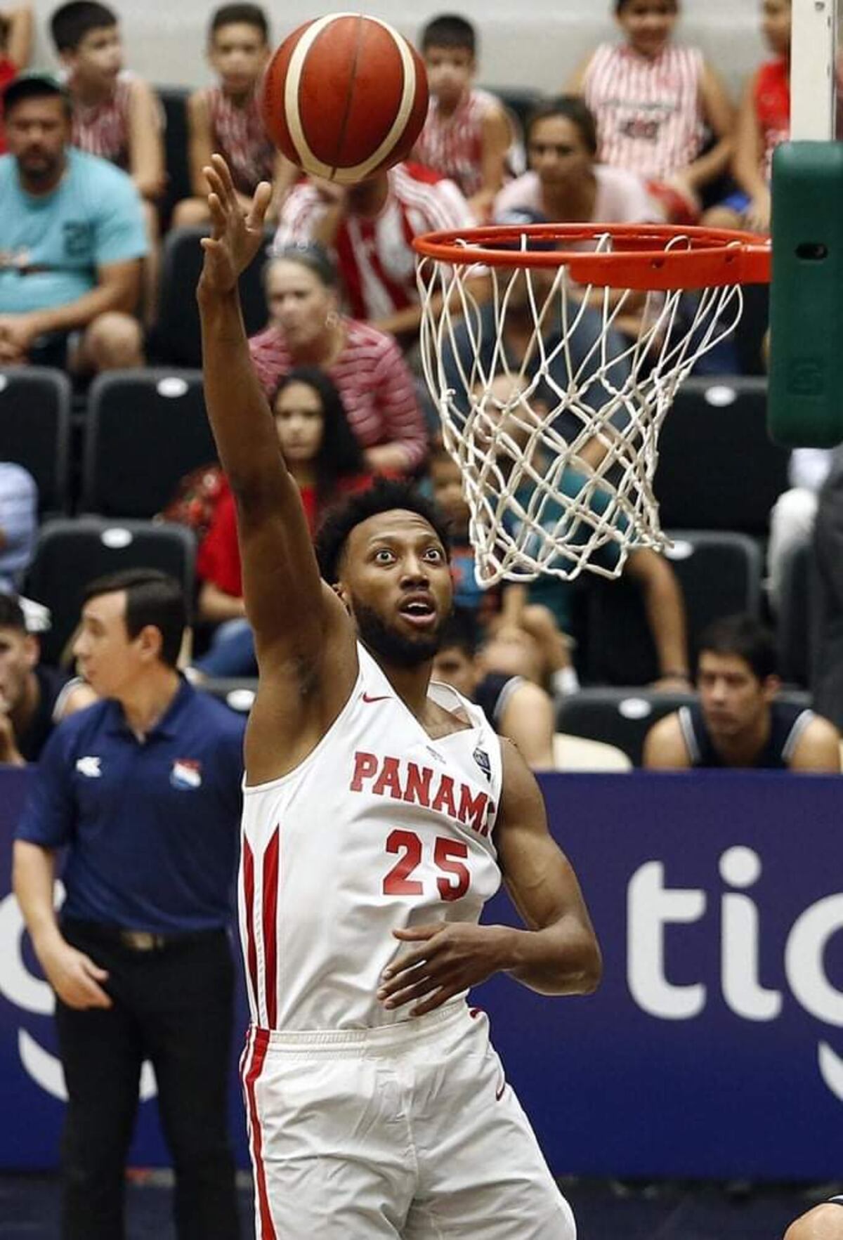 La ´Roja sin Mangas’ vuelve a la acción en noviembre