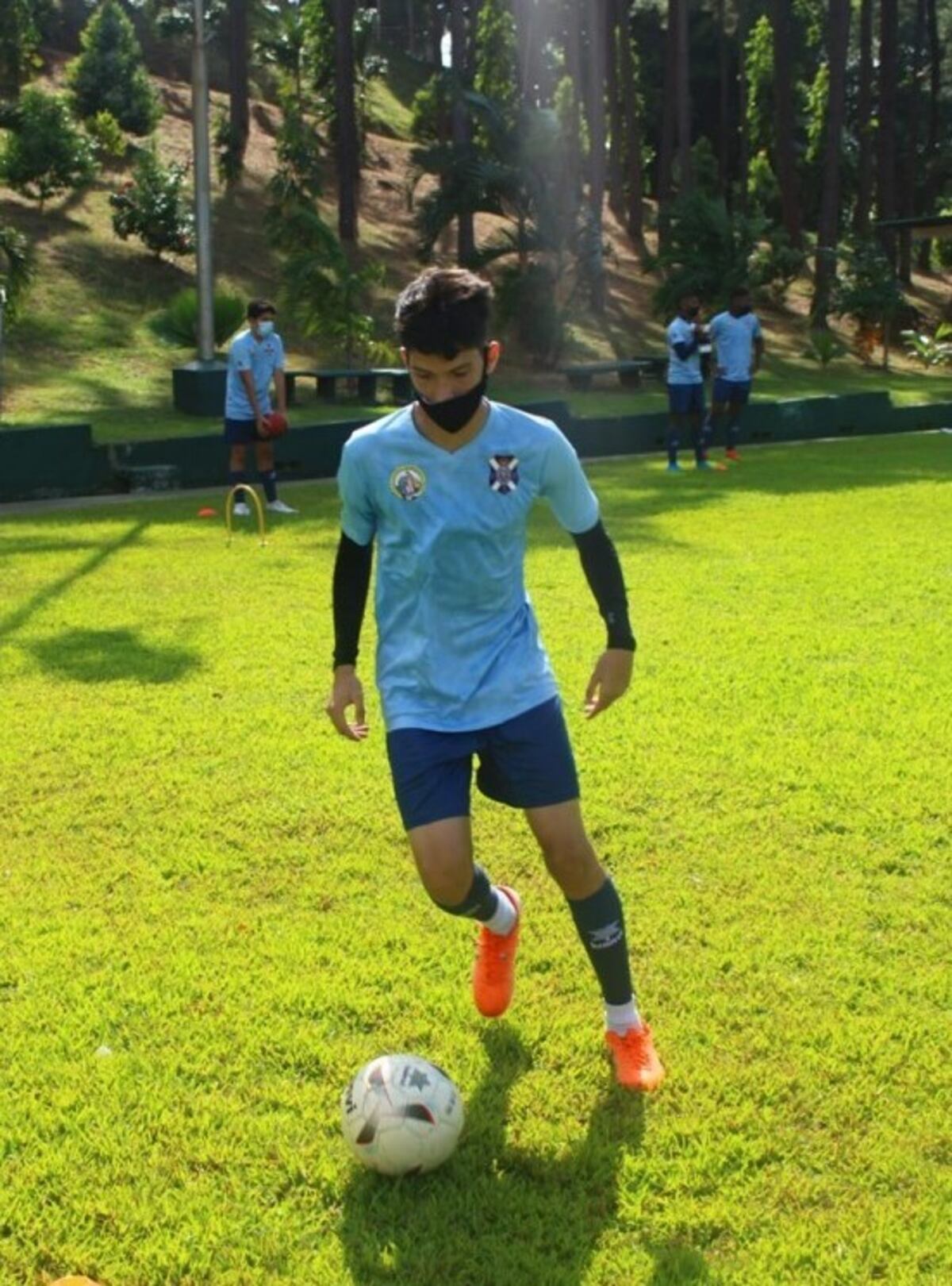 Equipo español donde Rommel Fernández triunfó retoma su academia en Panamá