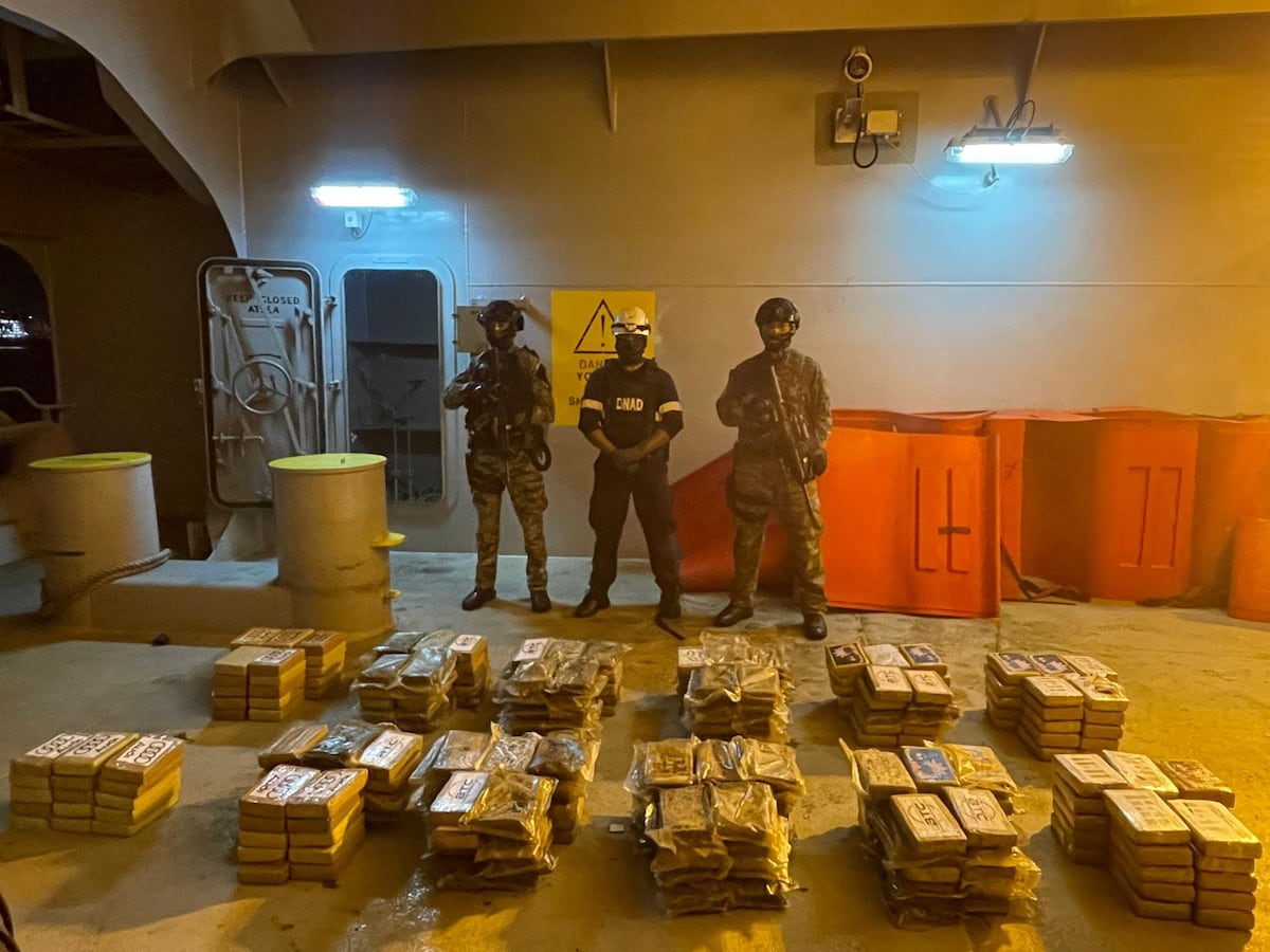 OPERATIVO DE PELÍCULA: hallan 290 paquetes con presunta droga que iban de Ecuador a Barcelona, pero quedaron en Panamá