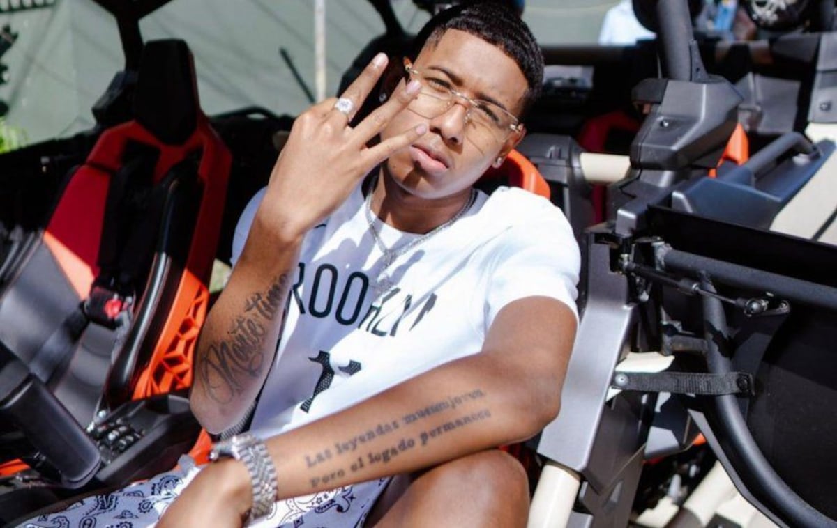 Myke Towers y J. Balvin le dan sus consejos. Jorkan, el nuevo talento urbano panameño que emerge + Videos