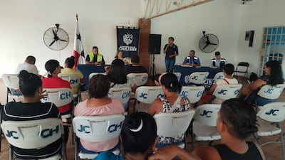 Chilibre alza la voz ante la Defensora por agua, salud y malos olores
