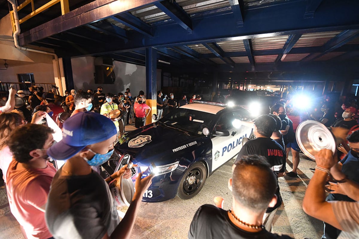 Asociación de Restaurantes, Bares y Discotecas repudia reunión de diputados del PRD