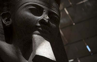 ¿Por qué tantas estatuas egipcias tienen la nariz rota? La respuesta va más allá del paso del tiempo