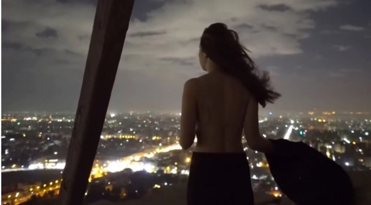 Piden se investigue caso de pareja teniendo relaciones en pirámide  de Guiza