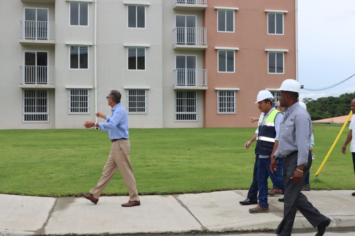 Retos y deudas en el Miviot en el Fondo Solidario de Vivienda