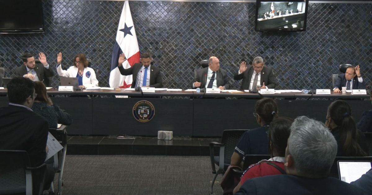 Vecinos de Caimitillo piden ayuda por problemas de salud y contaminación causados por cementeras