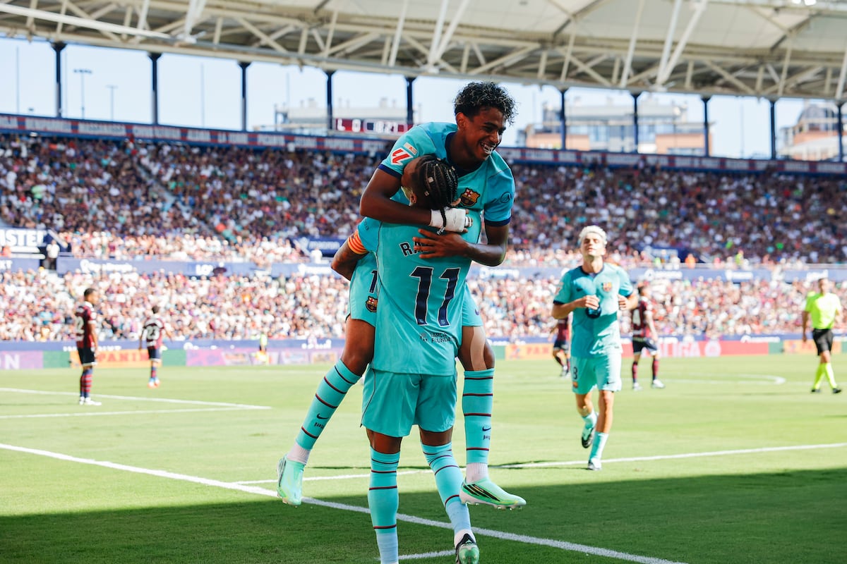 Barcelona vence 4-2 al Levante con doblete de Lamine Yamal y sigue líder