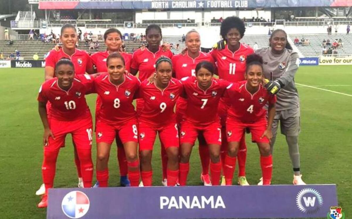 Miles de personas asistirán a homenaje de la Sele femenina