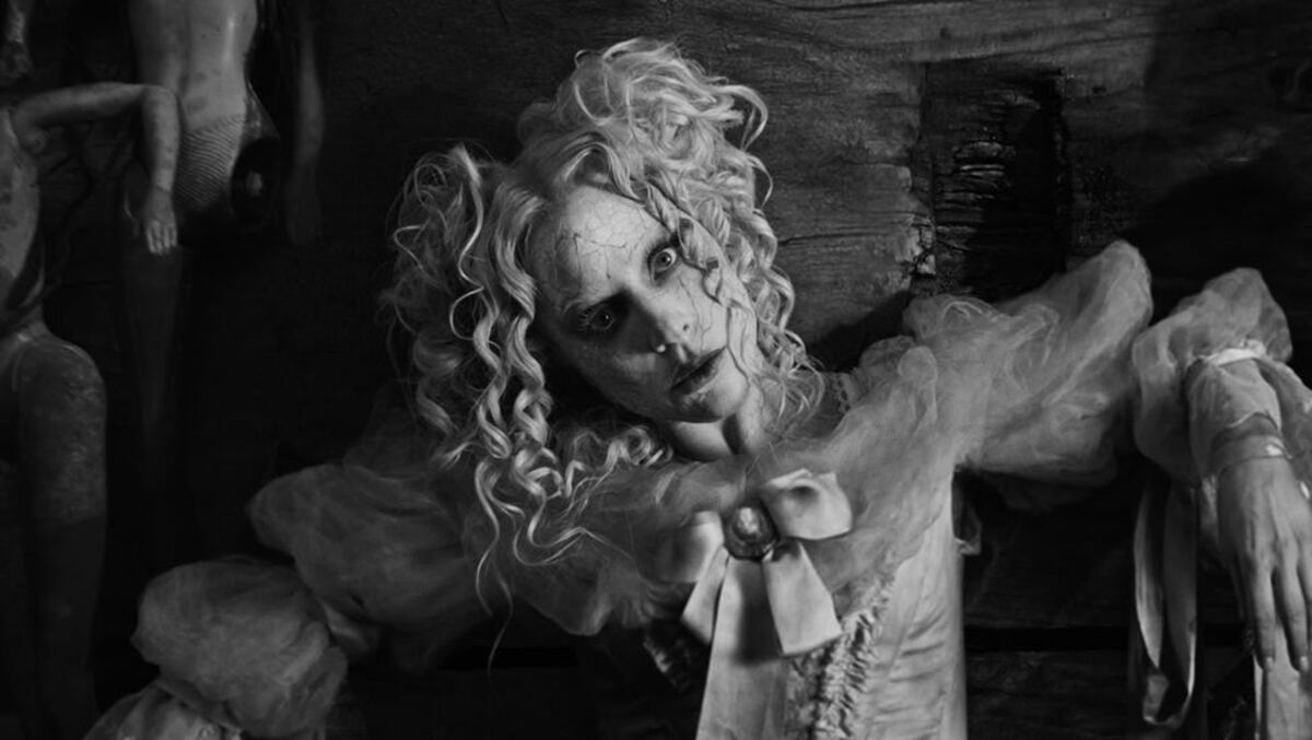 Lady Gaga sorprende con The Dead Dance, su video más oscuro hasta ahora