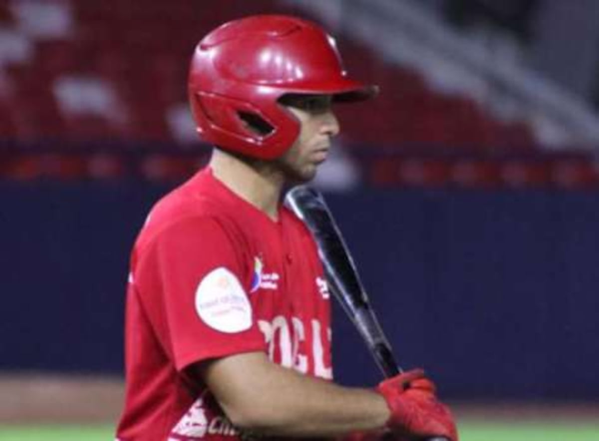 Herrera planta cara y saca valioso triunfo ante Coclé