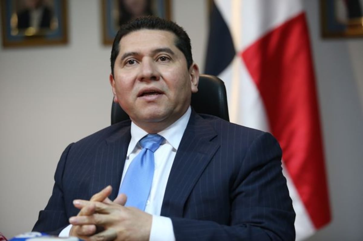 El exdiputado Rubén De León retará a ‘Sombrerito’ González para la secretaría general del PRD