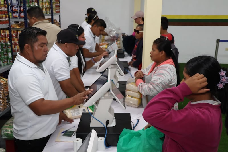 MÁS ESPACIO, MÁS COMPRADORES! IMA inaugura renovada Tienda del Pueblo en Changuinola