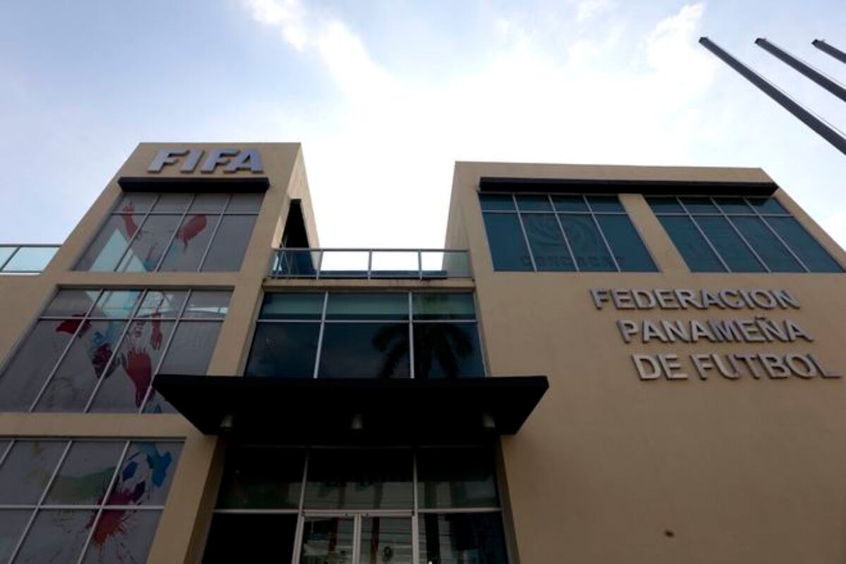 Enfrasque en la Fepafut entre Pedro Chaluja y presidente de la Liga de Ascenso