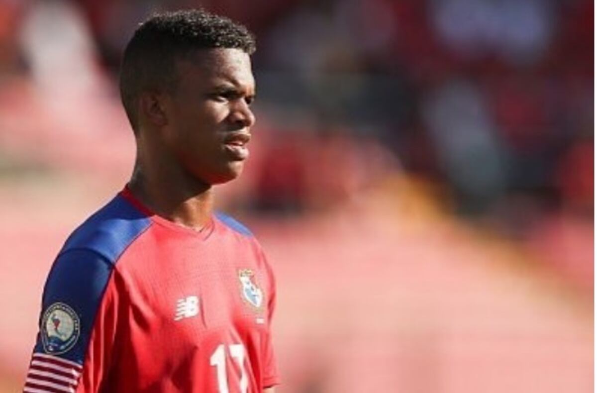 El jugador panameño Luis Carlos Ovalle podría ir a jugar al Olimpia de Honduras
