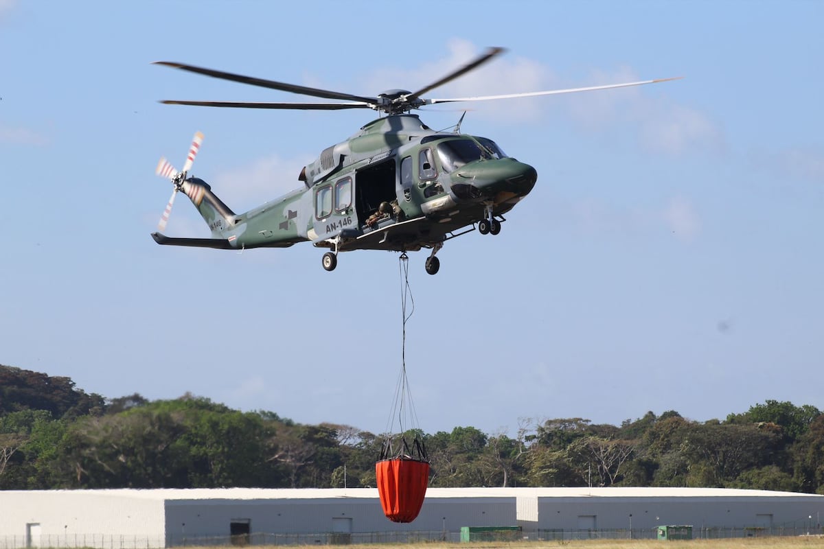 Cerro Patacón: 40 descargas del Bambi Bucket y 100 volquetes de tierra