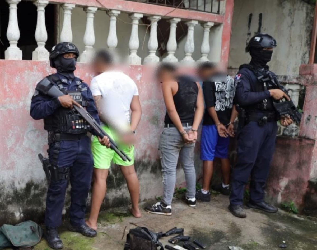 VÍDEO | Operación Laberinto sacude Paraíso y deja al descubierto armas, droga y más de $50 mil