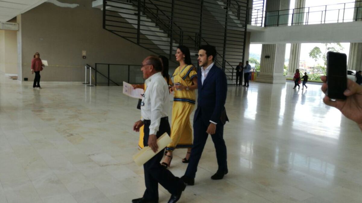 ROSA MONTEZUMA: 'Vine a demostrar que soy panameña y 100% indígena'