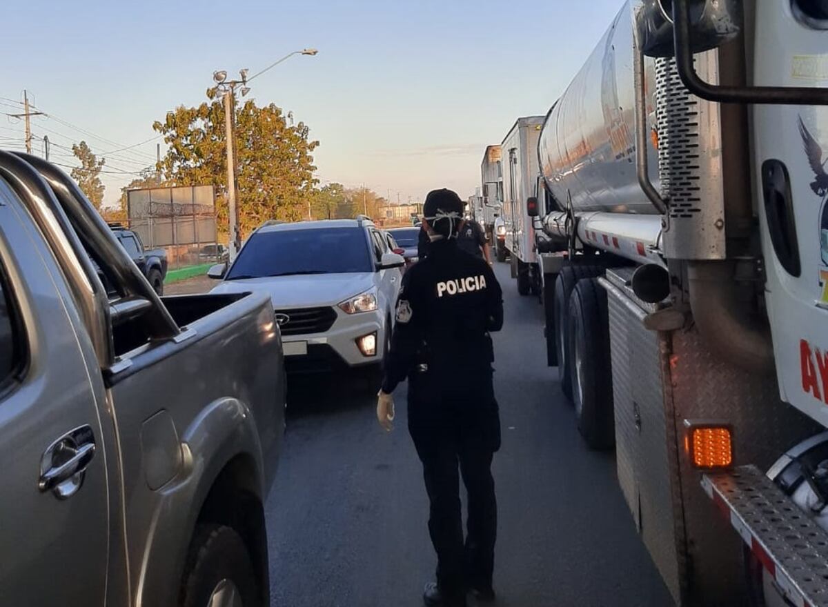 Más de 400 personas retenidas por violar la cuarentena en las últimas 24 horas