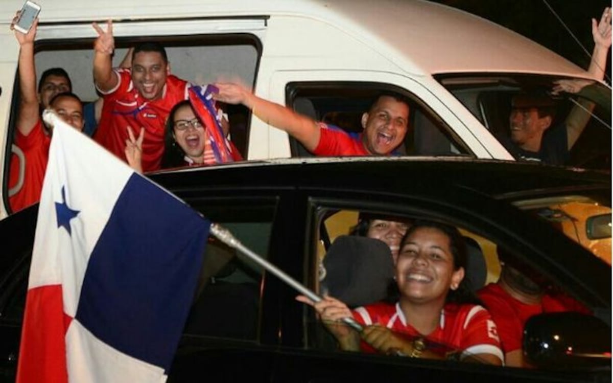 Las calles de Panamá vivieron un frenesí con la clasificación de la selección
