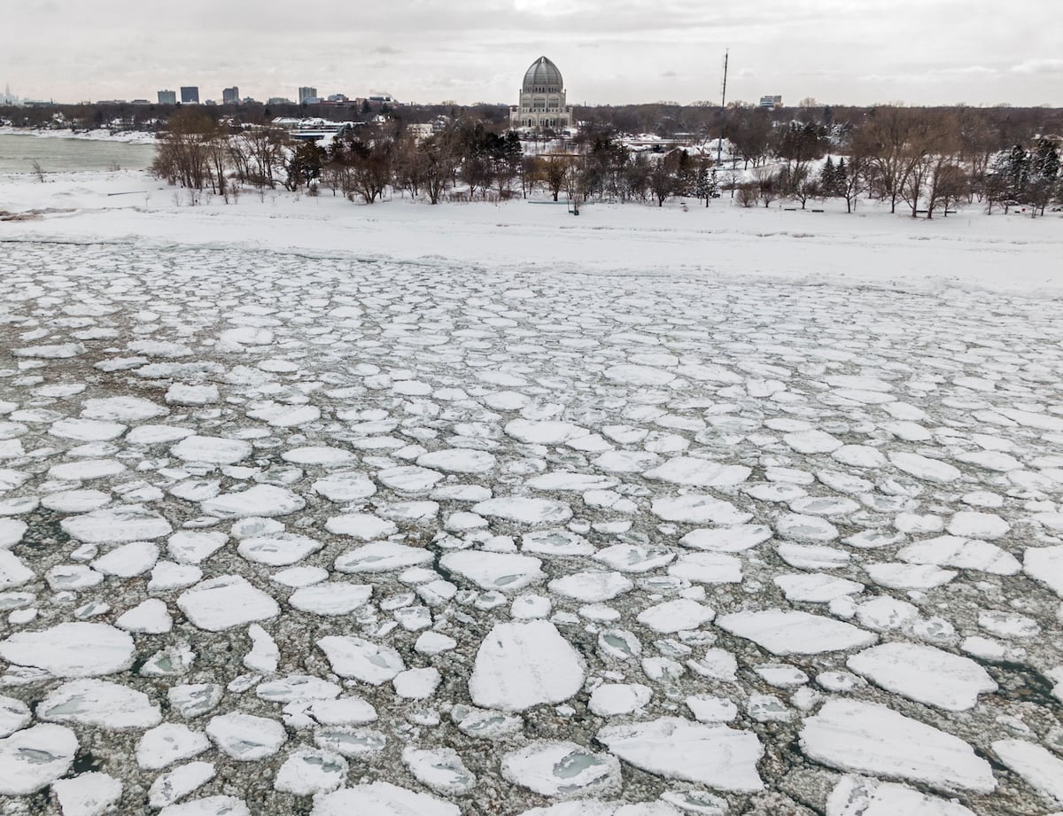 Ola de fríos sigue afectando a Estados Unidos y a México