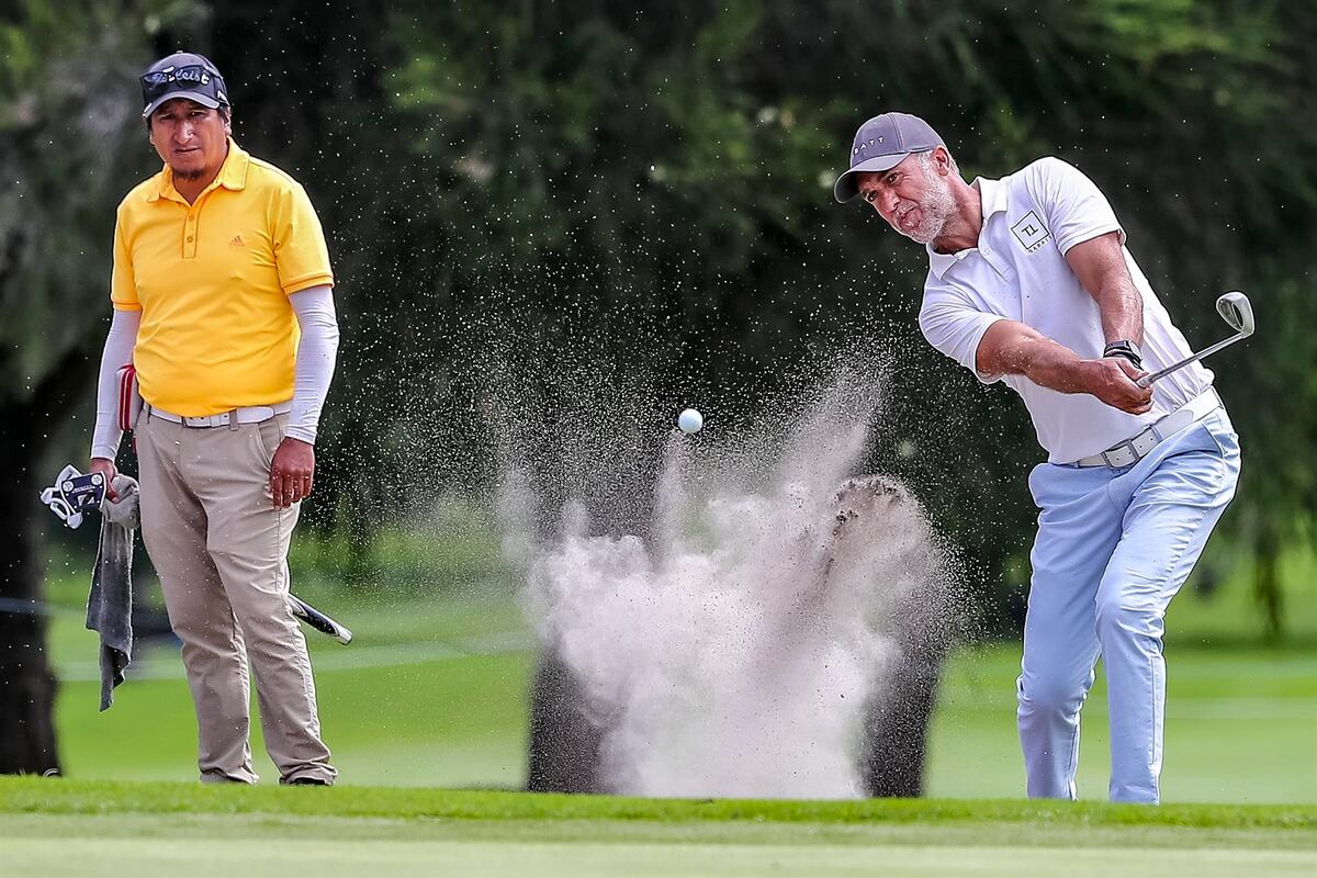 ¿Recuerdas los goles de Batistuta?. La leyenda argentina ahora se cambió de deporte y lo hace muy bien