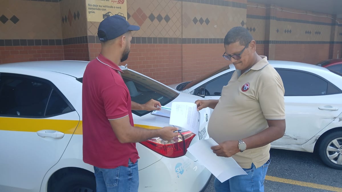 ¡A poner orden! Autoridad del Tránsito fiscaliza piqueras de taxis