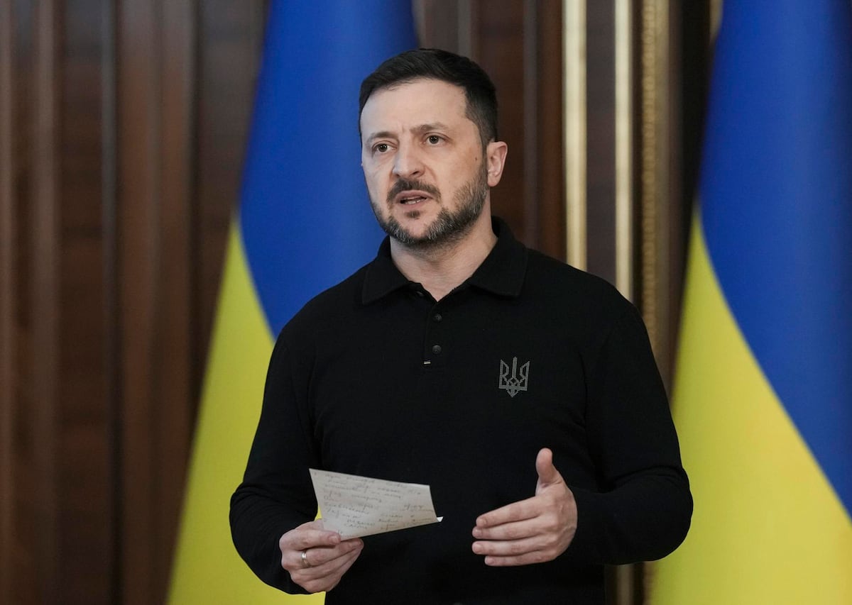 Zelensky acusa a Rusia de fingir alto el fuego durante la Pascua mientras continúan los ataques