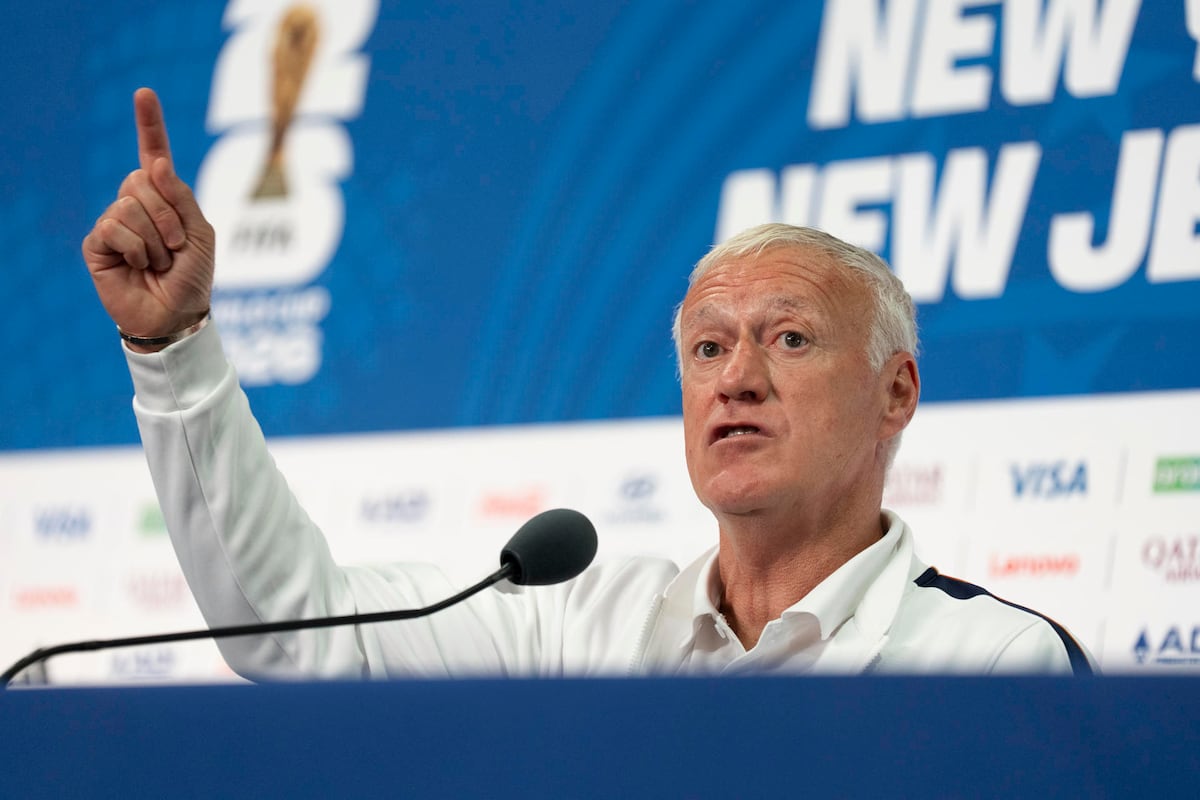 Francia busca renacer tras el adiós de Deschamps