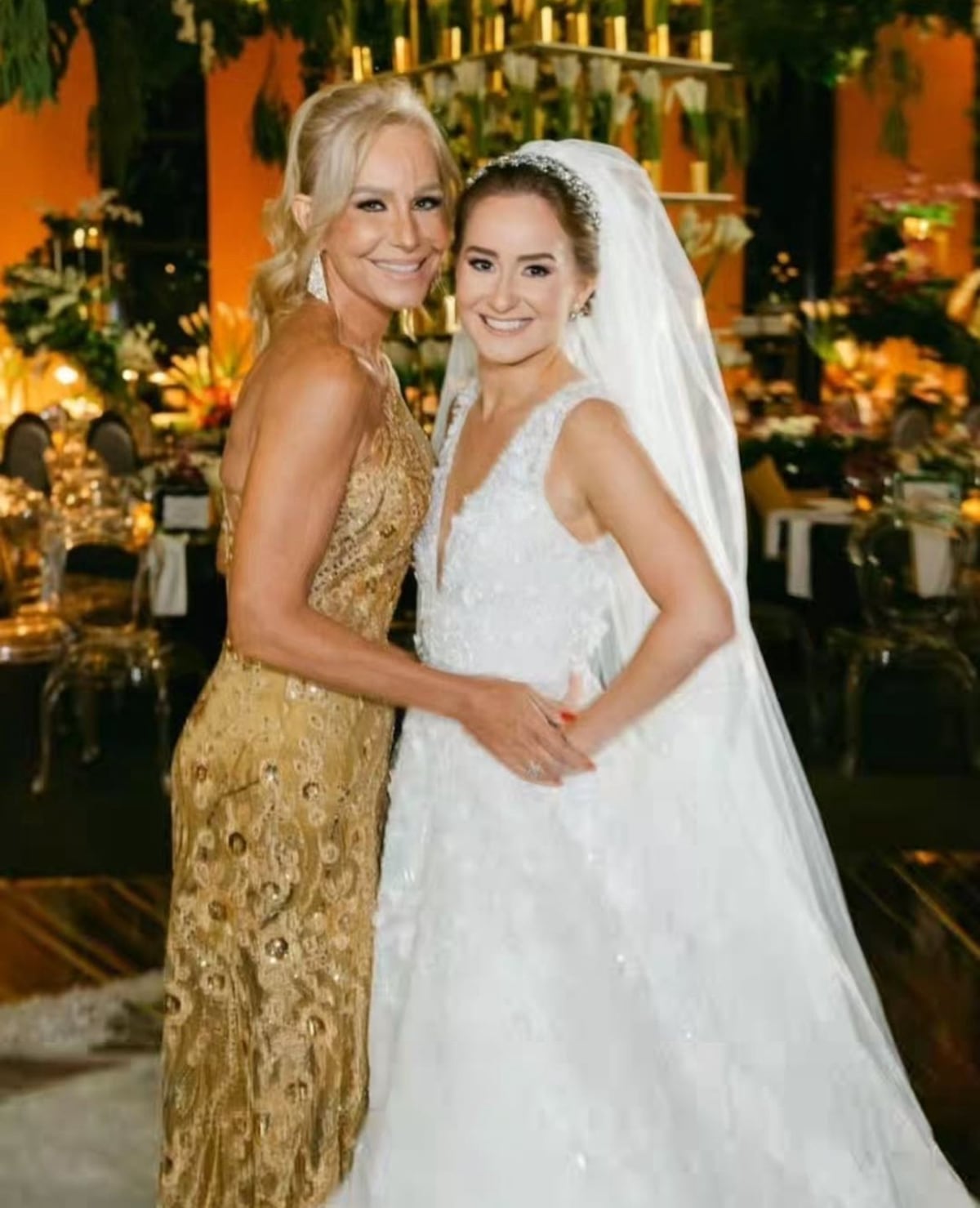 Karen Chalmers será abuela y lo contó en vivo con lágrimas de emoción